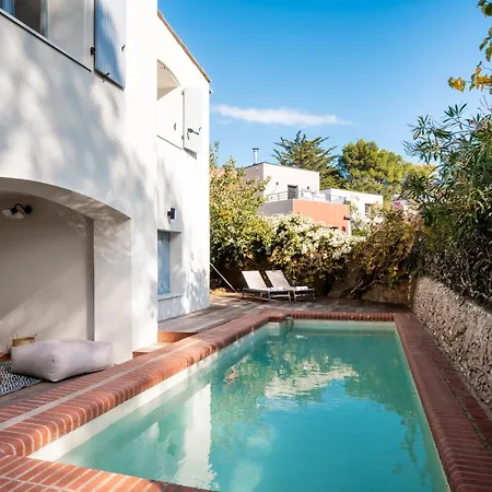 Villa La Villago Sublime Corniche Et Plages A *